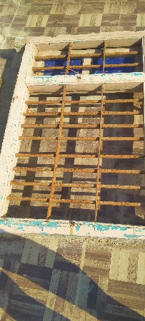 બારી દરવાજા વેચવાના છે