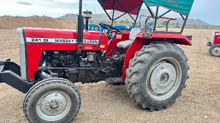 tractor vecvana che