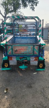 રીક્ષા વેચવાની છે