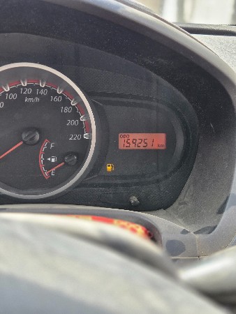 વેચવાની છે