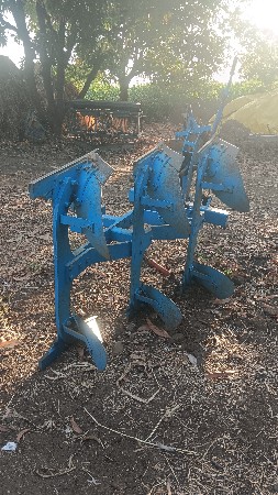 थंबनेल 2