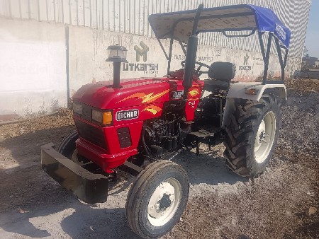 ટ્રેકટર વેચવુ છે