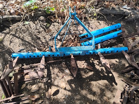 ખેત ઓજાર વેચવાના છે