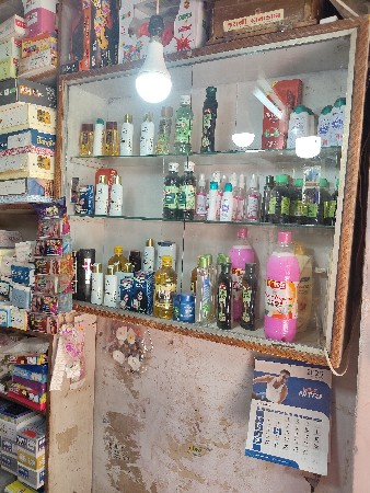 furniture vechvanu chhe