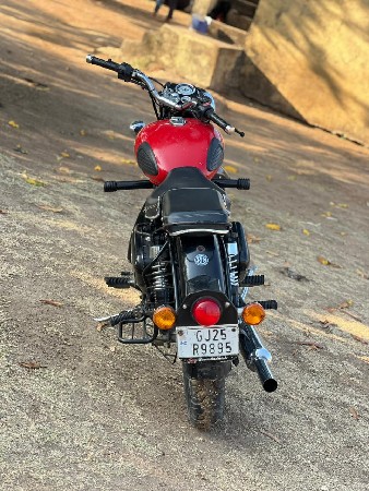 વેચવા નું છે