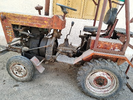 મીની ટ્રેકટર વેંચવા નું છે