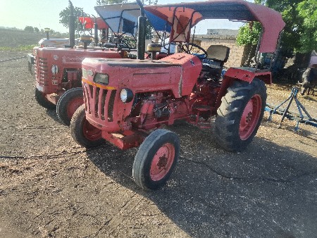 મહેન્દ્રા 275 અને 475 ટ્રેક્ટર વેચવ