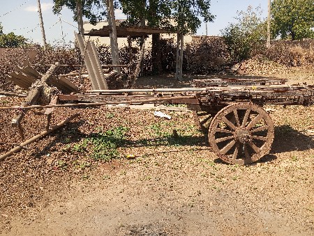ગાડું વેચવાનૂ  છે