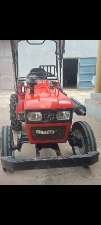 વેચવાનું છે.