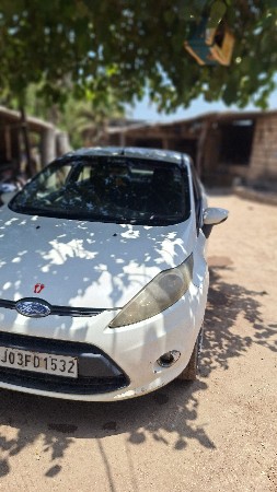 4 tayar nava Ford Fiesta