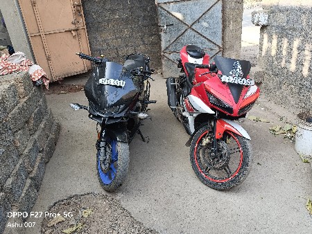 1. (XTREME 200 S) 2. ( R15 V2)