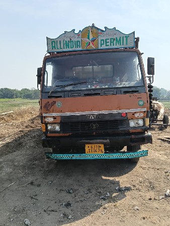 ટાટા આઇસર