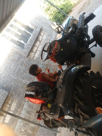 કેપ્ટન 200 DI 8G