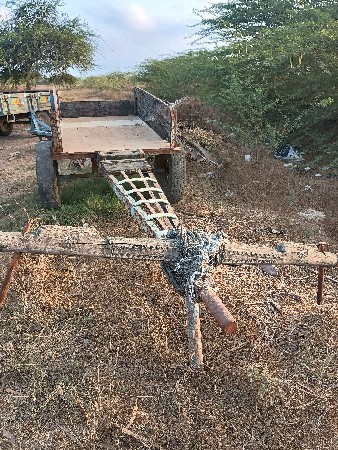 રેકડો વેચવાનો છે