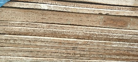 જૂનું લાલ પેન નું વરણ