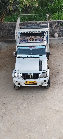 બોલેરો પીકપ સાદી ગાડી