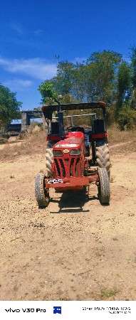 Mahindra 475