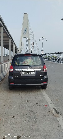 વેચવાની છે