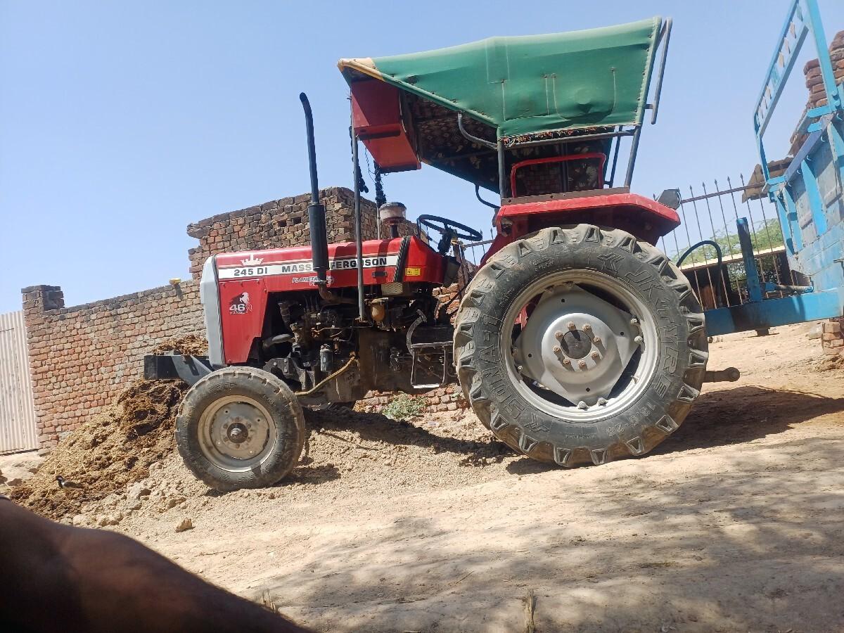 મેસી 245