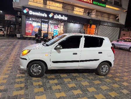 alto 800 વેચવા ની છે