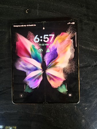 Samsung fold 3