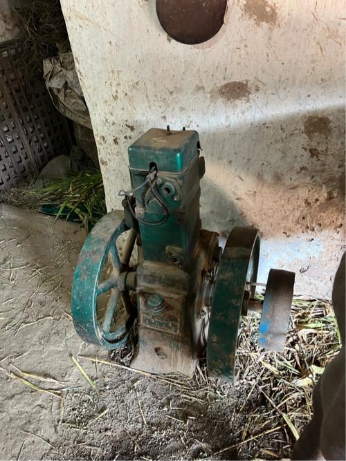6 hp nu se Machin vechva nu se ane પાંખોવેચવા  nu se બે ની કિંમત સે 20000