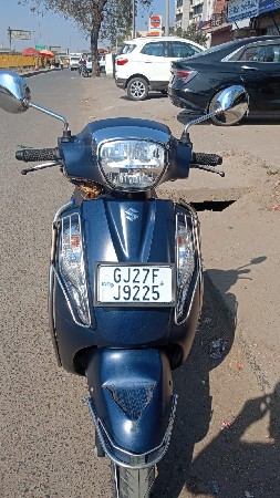 ટુ વ્હીલર વેચવાનું છે