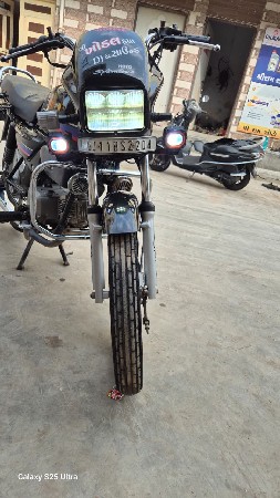 હિરો હોન્ડા વેચવાનું છે .