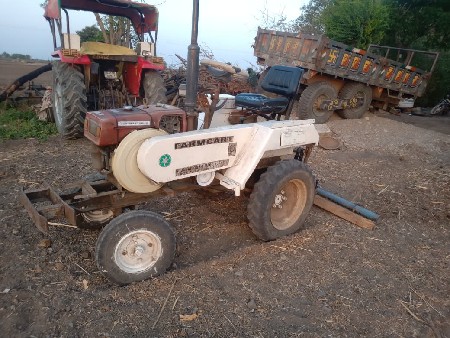 મીની ટ્રેક્ટર વેચવાનું છે