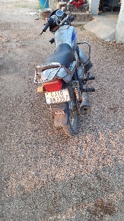 2014 નુ મોડલ છે કંપલેટ ગાડી છે