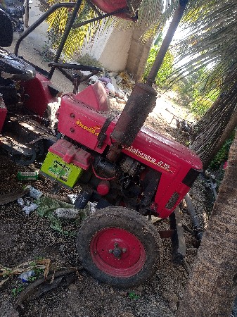 મીની ટ્રેક્ટર વેચવાનું છે
