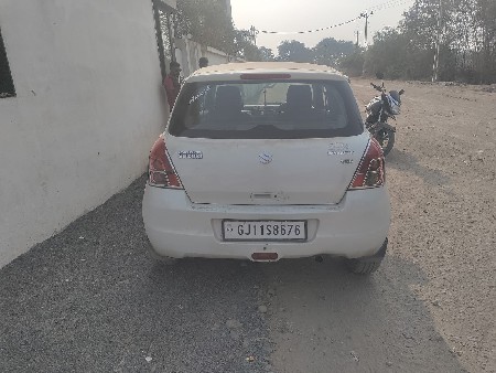 વેચવાની  છે
