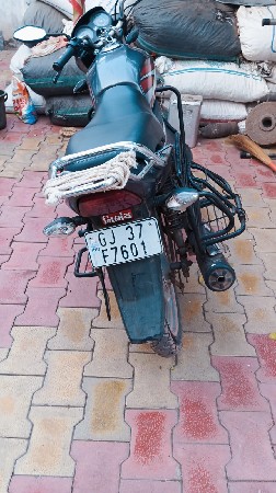 ટુ વ્હીલર વેચવાનું છે