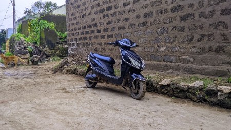 electric scooty