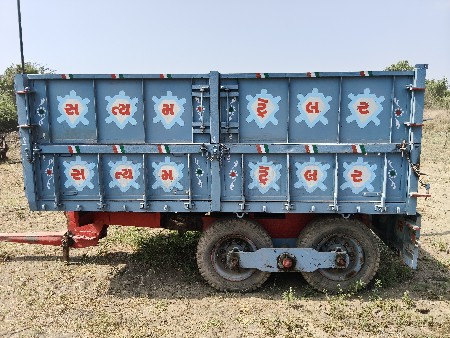 4વ્હીલ ટ્રોલી વેસવાની છે