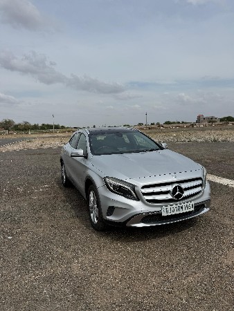 Mercedes