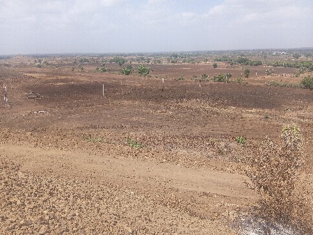 જમીન આપવાની છે