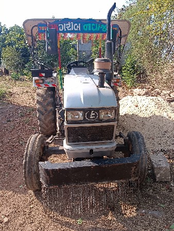 આઇસર 380
