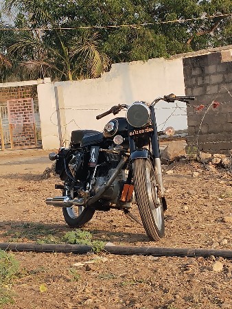 બુલેટ વેચવાનું છે