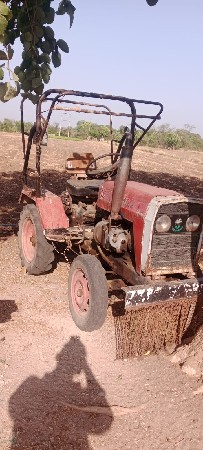 મિની ટેકટર વહેશ વાનું સે