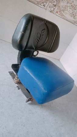 ટ્રેકટર ની સીટ વેચવાની છે