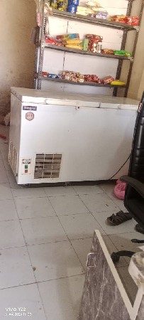 ફ્રીઝ વૅસવાનુ છૅ