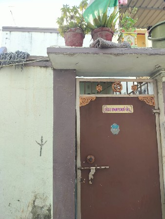 મકાન વેચવાનું છે