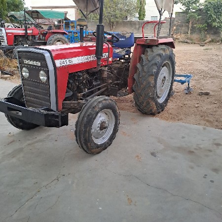 મેશી 241 મોડલ 2017
