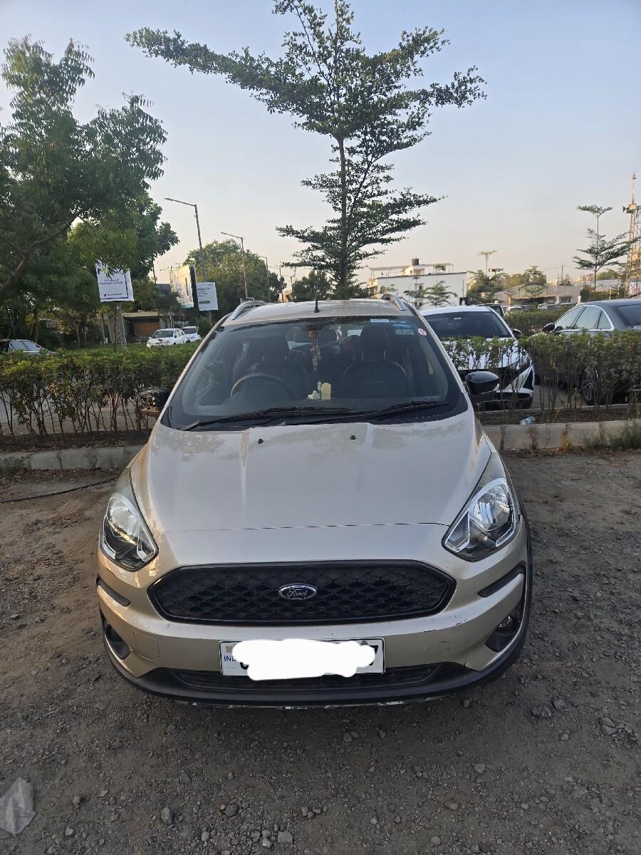 ફોર્ડ ની ફ્રીસ્ટાઇલ કારનું ડીઝલ ટોપ