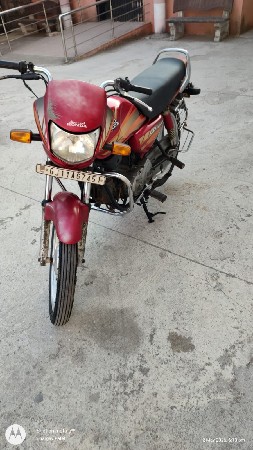 એચએફ ડિલક્સ