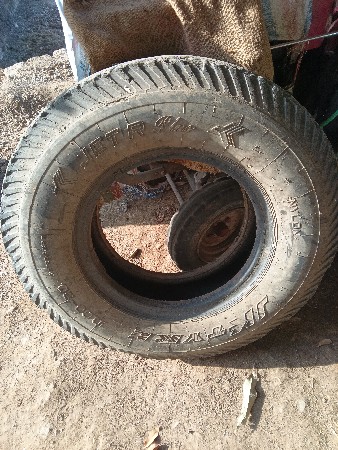 ટાયર વેચવાનું છે