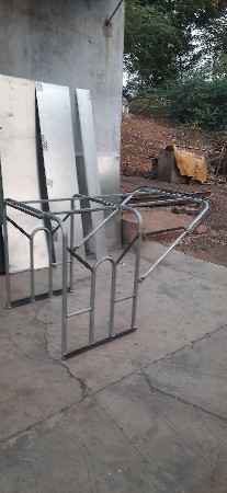 ટ્રેકટર ની છત્રી વેચવાની છે.