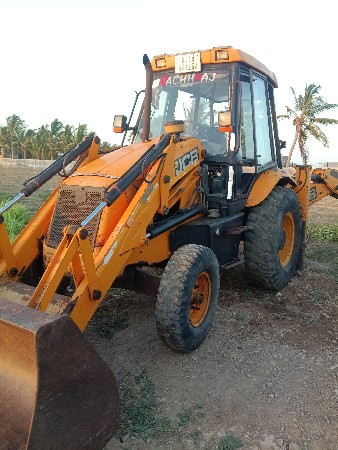 જેસીબી વેચવા નું છે
