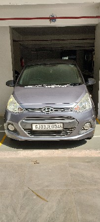 hyundai grand i10 CNG automatic